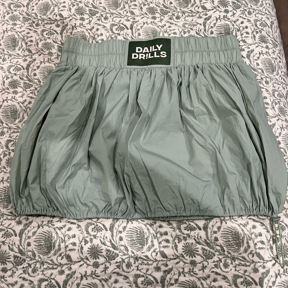 Daily drills bubble skirt
